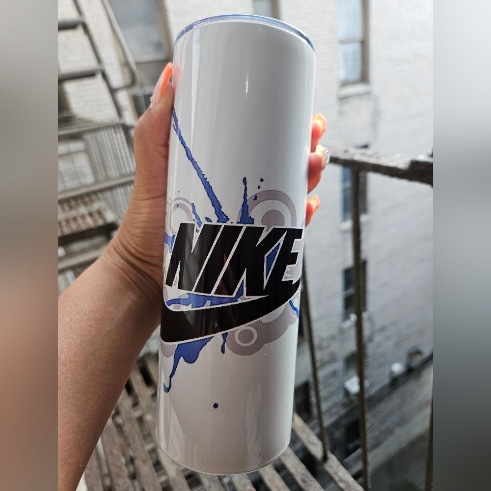 Nike tumbler 20oz